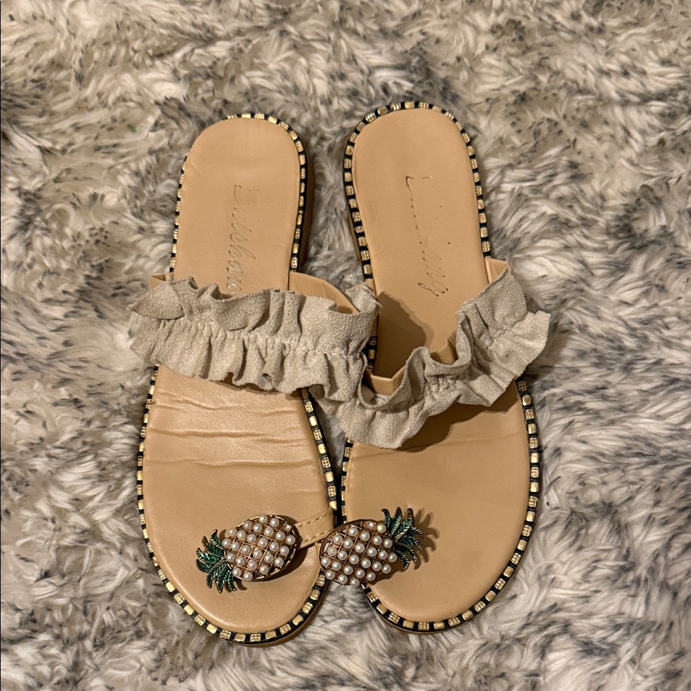 Stylish Beige Ruffle Sandals